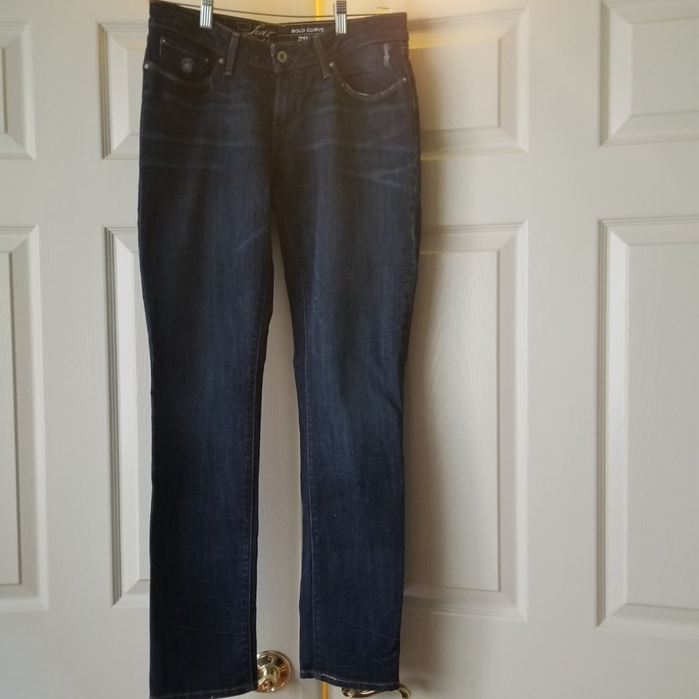 Woman's Levi Jeans - Bold Curve Skinny - 29x32